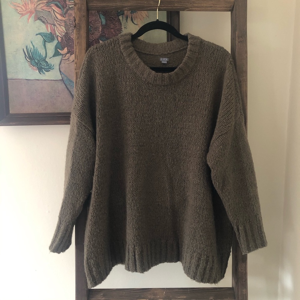 Aerie Oversized Crewneck Sweater